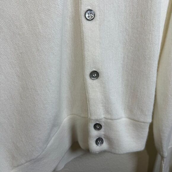 Vintage Izod Lacoste White Cardigan Sweater Sz L USA Acrylic Preppy Gator Logo - Picture 3 of 7